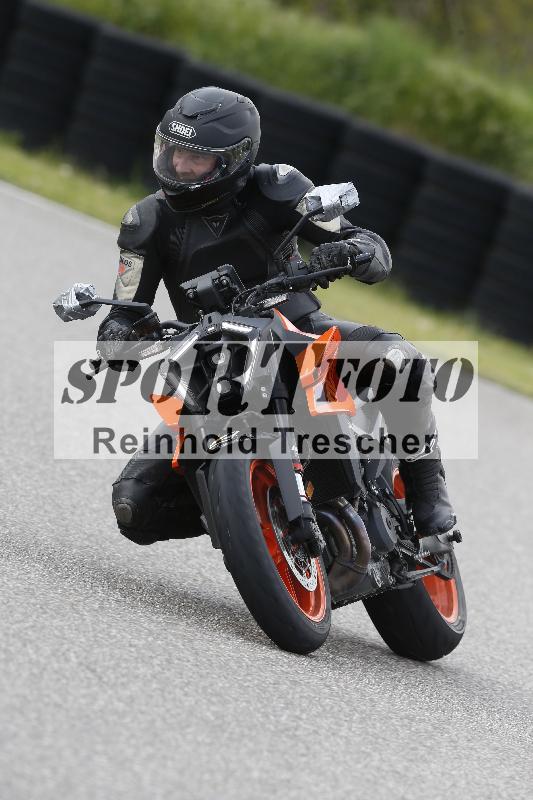 /Archiv-2025/09 22.04.2025 Cornu Master School ADR/rot-rouge/2